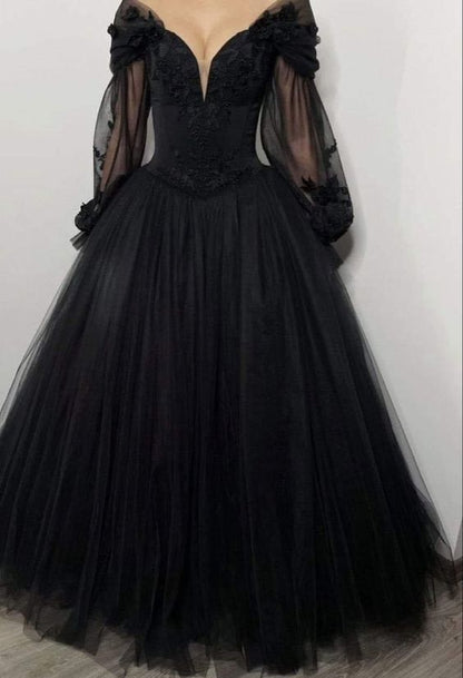 Vintage une ligne hors de l'épaule longue robe de bal en tulle noir B472
