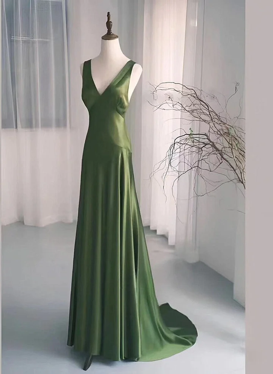 Green Satin V-Neckline Low Back Prom Dress B640