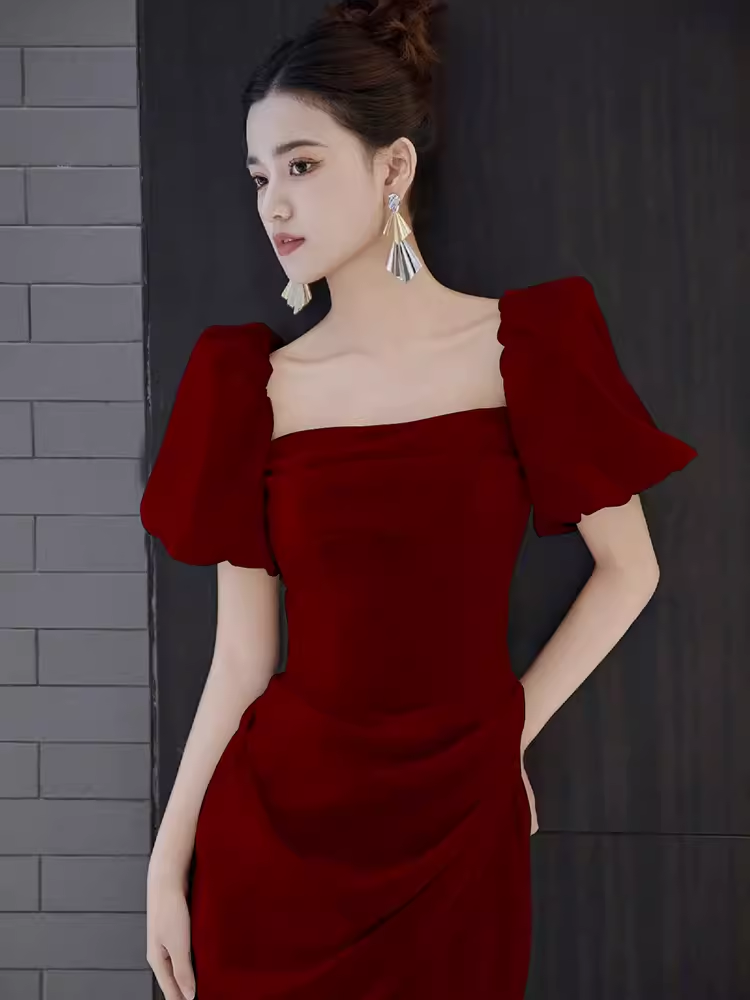 Sexy une ligne encolure carrée fente rouge longues robes de bal C06