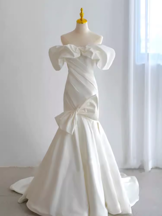 Vintage Mermaid Off The Shoulder Neckline White Long Wedding Dresses C111