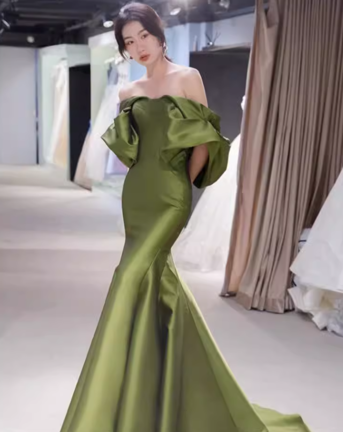 Sexy Mermaid Off The Shoulder Short Sleeves Green Long Prom Dress C128