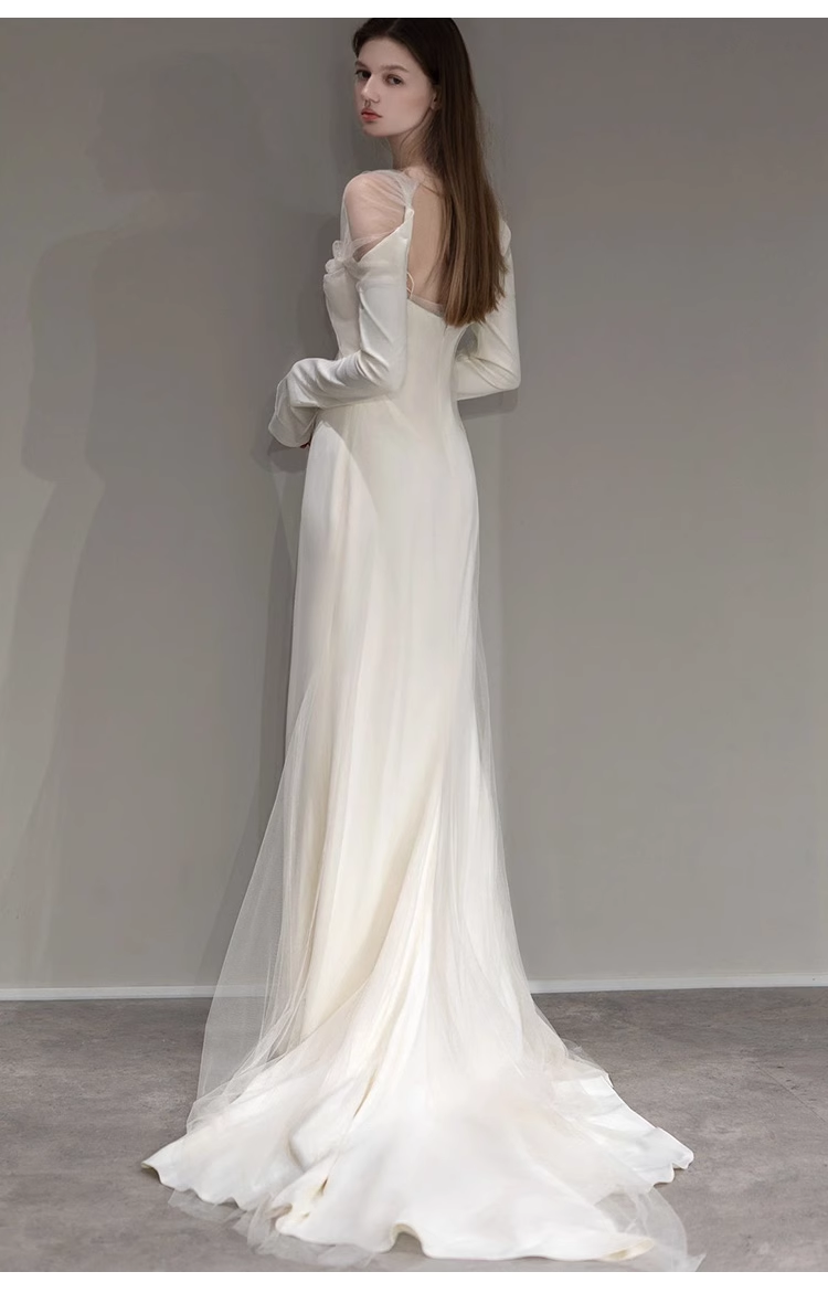 Robe de mariée longue en satin à manches longues et épaules dénudées sexy C1620