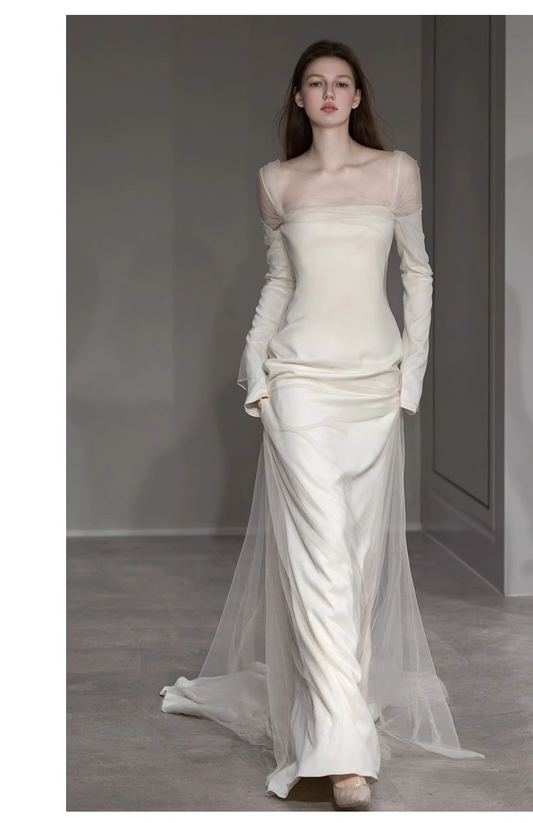 Robe de mariée longue en satin à manches longues et épaules dénudées sexy C1620