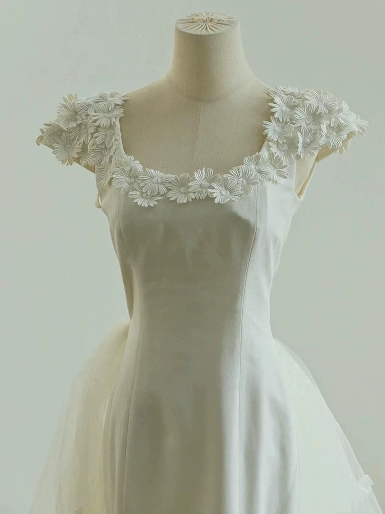 Unique Mermaid Square Neckline Lace White Wedding Dresses With Lace C1670