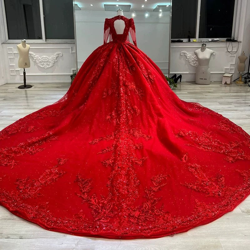 Robe de bal de rêve encolure en V rouge à manches longues en dentelle et perles C1793