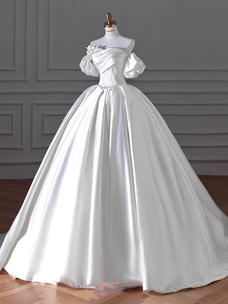 Timeless Ball Gown Sweetheart Long Puffy Sleeves Satin Wedding Dresses With Flowers C1799