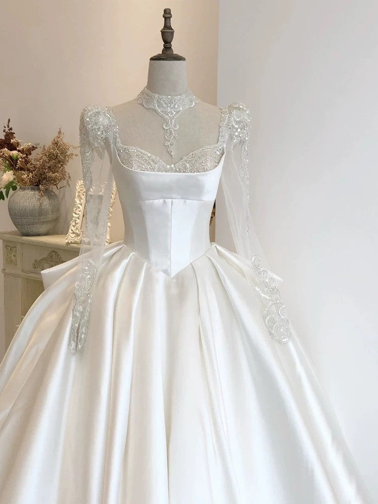 Simple Ball Gown Sweetheart White Long Sleeves Satin Wedding Dresses With Beads C1808