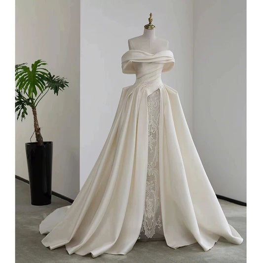 Robe de bal intemporelle à épaules dénudées, longue robe de mariée blanche en satin avec dentelle C1814