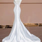 Robe de mariée longue en satin blanc sans bretelles avec boutons et sirène intemporelle C1816