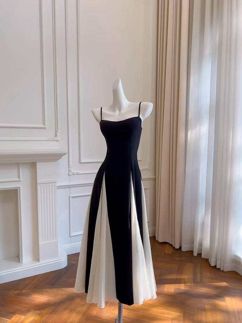 Robe de soirée élégante en mousseline de soie noire à bretelles spaghetti en ligne A C1848