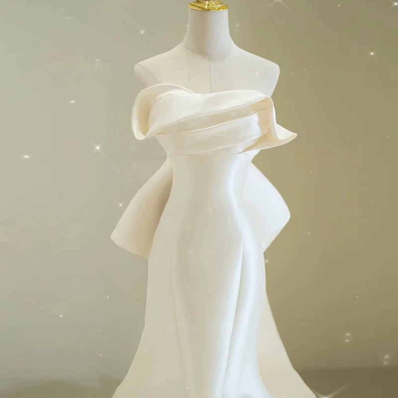 Sexy Mermaid Sweethart Sleeveless Satin Long White Wedding Dresses With Bow C1912