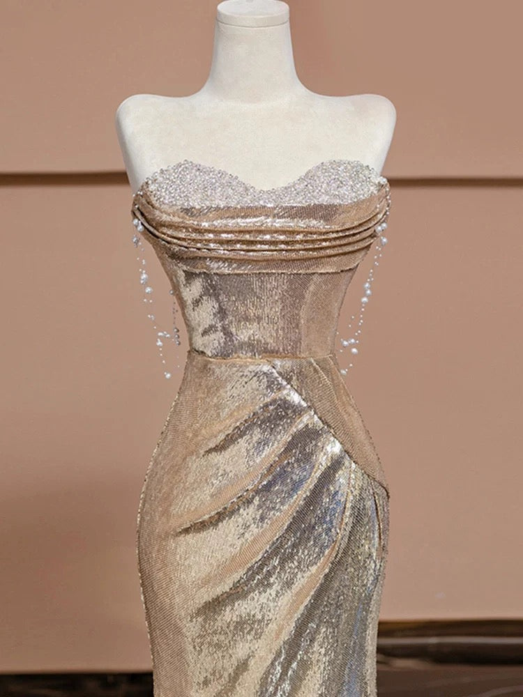 Robe de soirée longue élégante à paillettes et col en cœur style sirène avec perles C1931