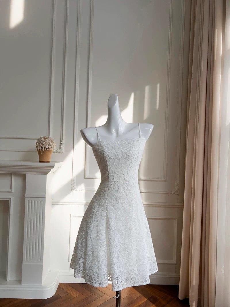 Robe de soirée courte en dentelle blanche à bretelles spaghetti modestes, tenue d'anniversaire C2255