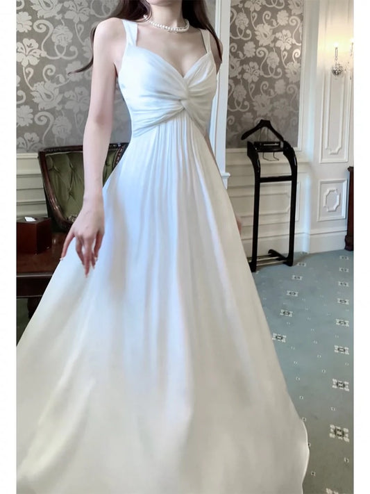 Robe de bal longue en mousseline de soie blanche à bretelles en forme de A sexy sans manches C2388