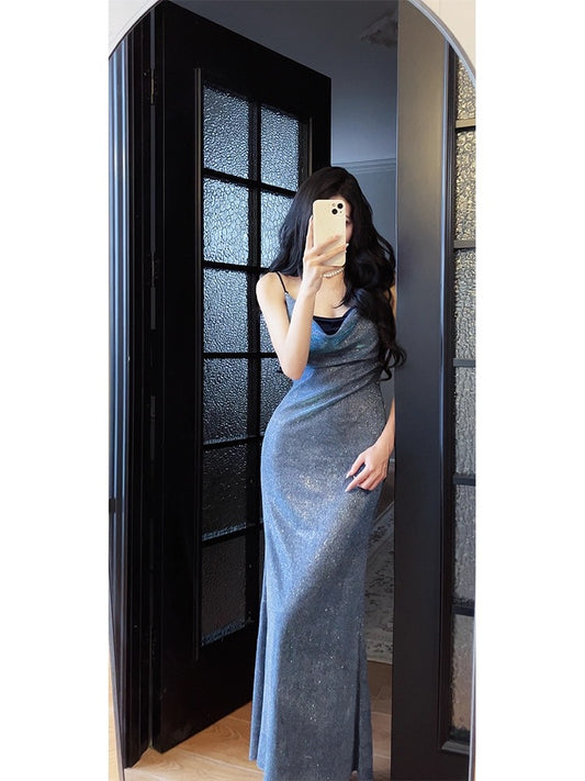 Robe de soirée sexy à bretelles spaghetti sans manches bleu marine à paillettes C2390