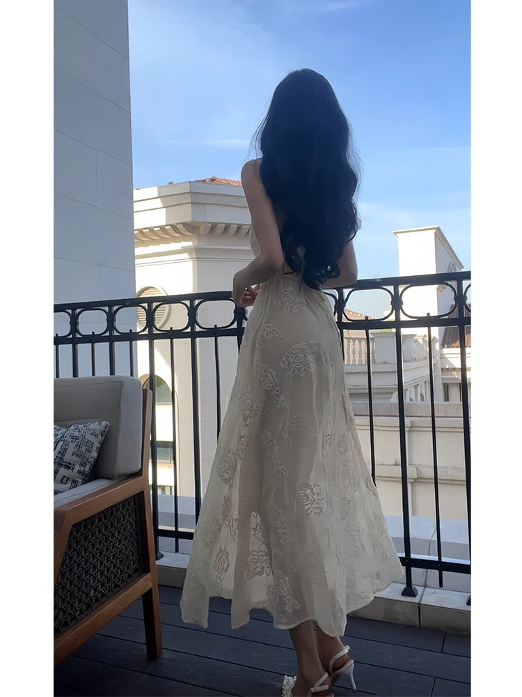 Robe de soirée élégante en dentelle avec décolleté en V et longueur cheville C2423