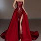 Jolie robe de bal longue rouge sans bretelles avec fente C2667