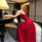 Robe de soirée longue en satin rouge à bretelles en forme de A C2675
