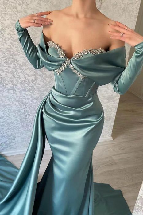 Superbe robe de bal sirène à décolleté en cœur avec strass scintillants et manches à volants C2759