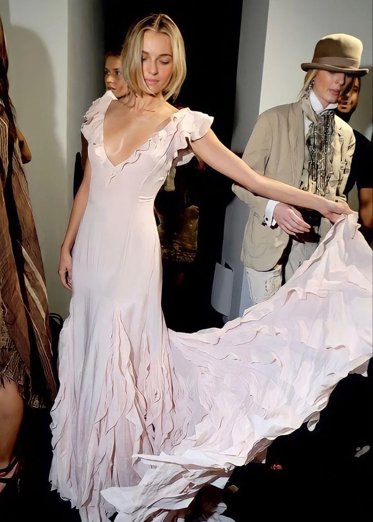 Pretty Mermaid V neckline Long Chiffon Prom Dresses Evening Dress C2939