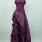 Robe de soirée longue vintage à bretelles spaghetti en taffetas raisin C3047