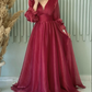 Robe de soirée longue en tulle rose vif à manches longues et décolleté en V modeste C3078