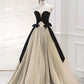 Jolie robe de bal sans bretelles en tulle à volants champagne, longue, pour bal de fin d'année, avec gants, C3220