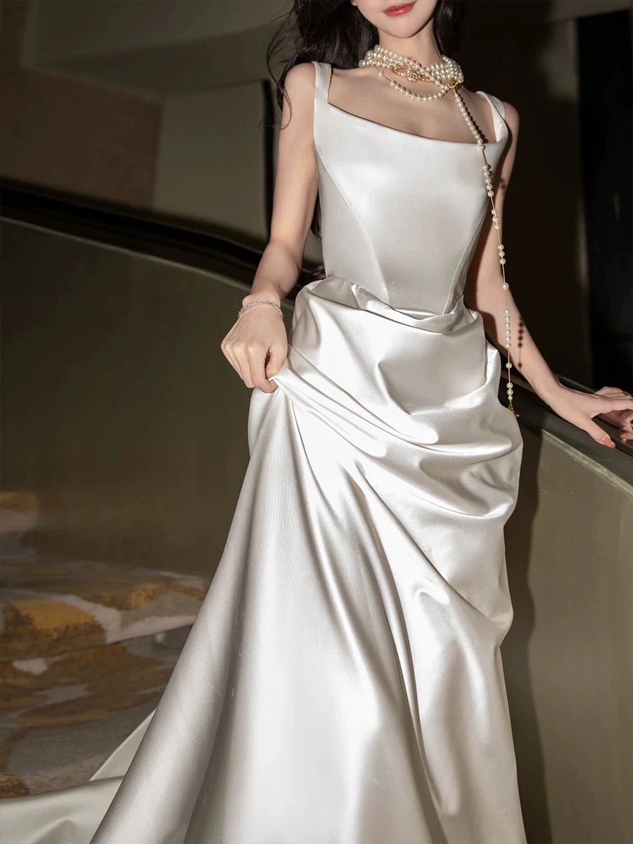 Chic Sheath Square Neckline Sleeveless White Satin Wedding Dresses With Ruffles C3224