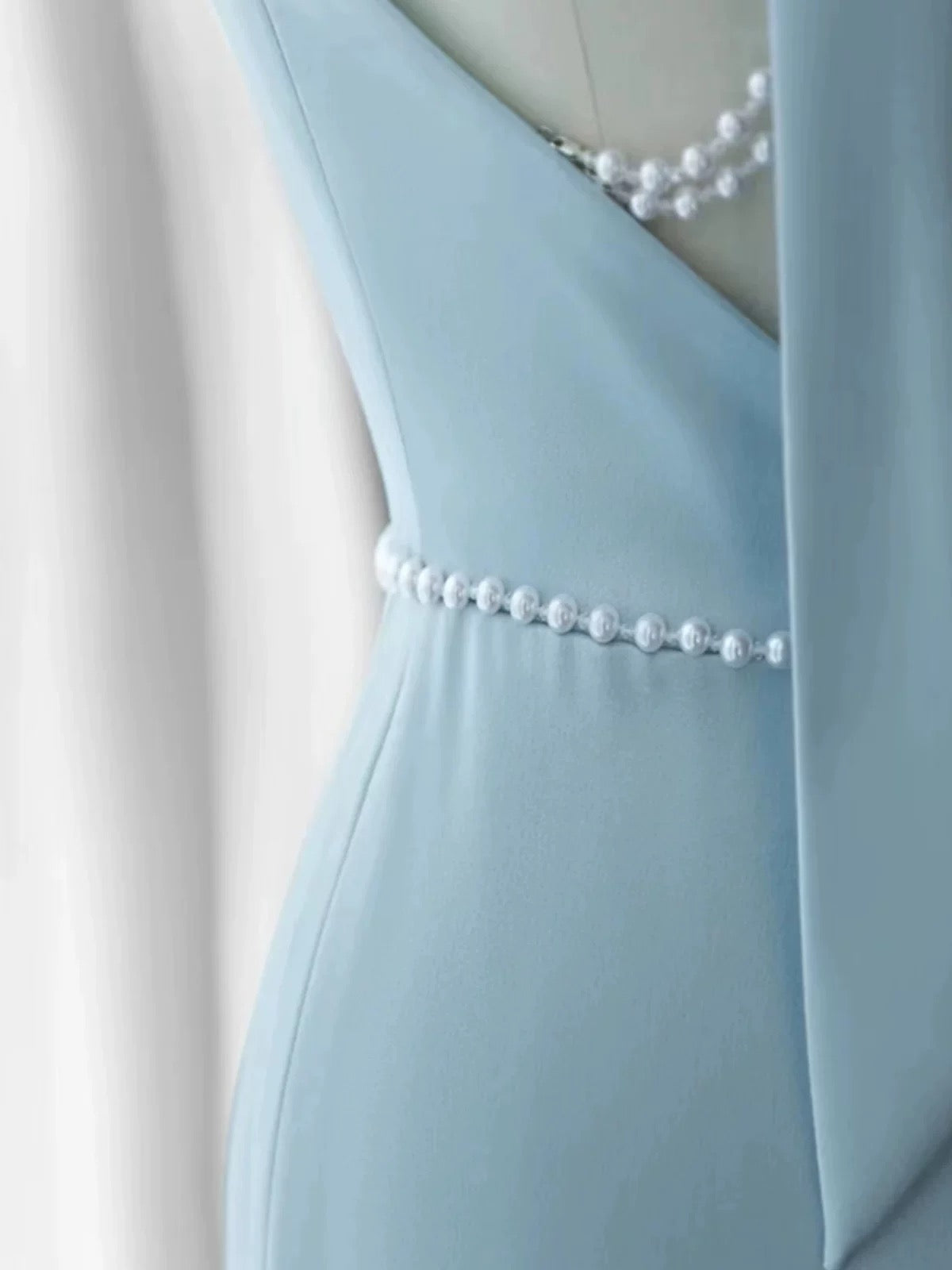 Elegant Mermaid V Neckline Blue Backless Pearls Long Prom Dress Evening Dresses C3248
