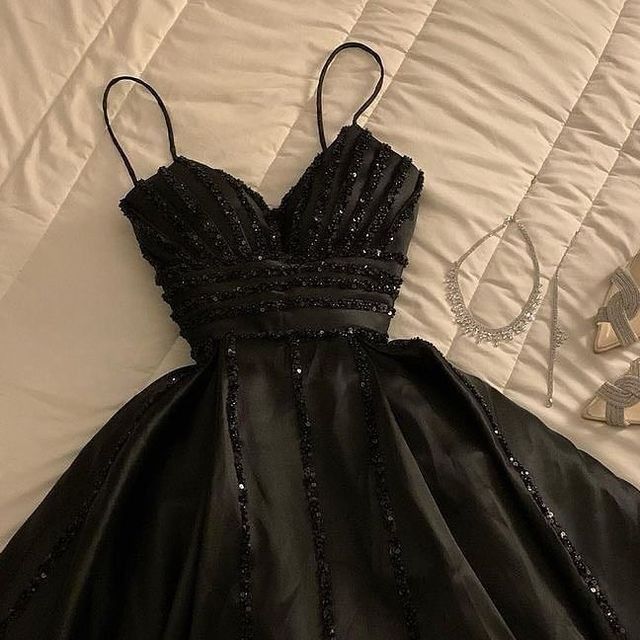 Elegant A Line Spaghetti Straps Black Satin Long Prom Dress Evening Dresses C3362