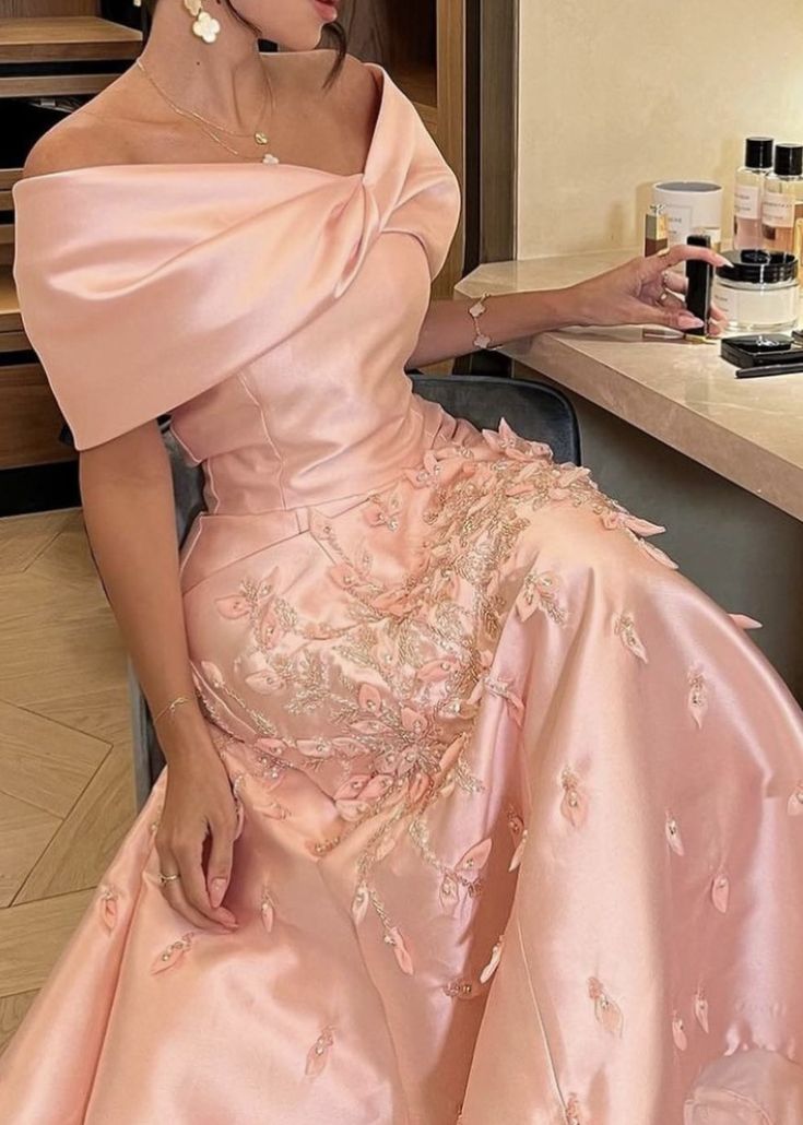 Pretty Mermaid Off The Shoulder Pink Satin Long Prom Dress Evening Dresses With Appliques C3383