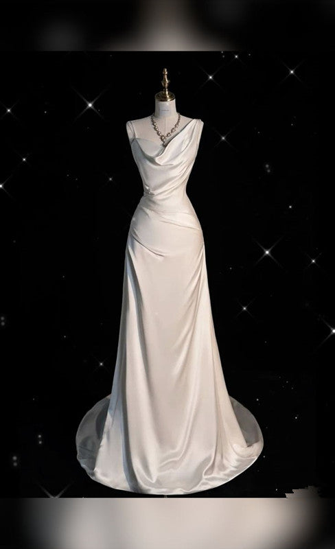 Chic Mermaid Sleeveless Ruffles Long White Satin Wedding Dresses Brides Dress C3428