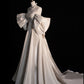Robe de bal élégante sans bretelles en satin longues robes de mariée blanches avec nœud CC346