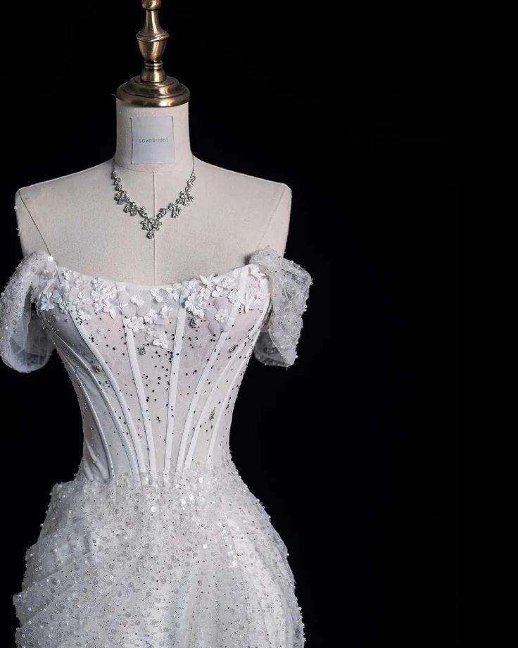 Robe de mariée sirène élégante, épaules dénudées, paillettes, longue, blanche, CC356