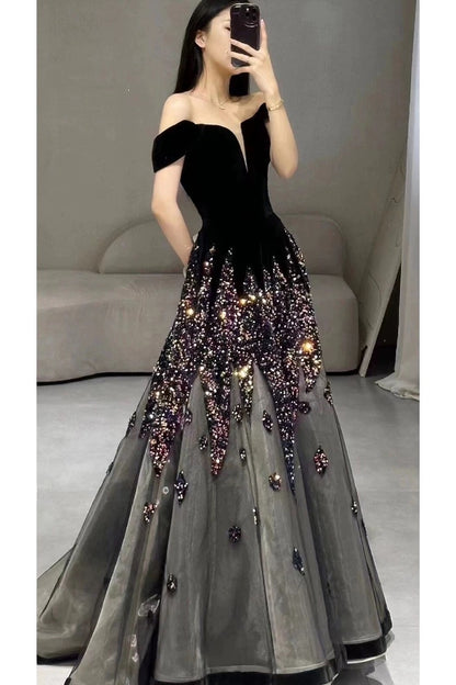 Elegant Ball Gown Off The Shoulder Black Short Sleeves Sequin Evening Dress Long Prom Dresses C3584
