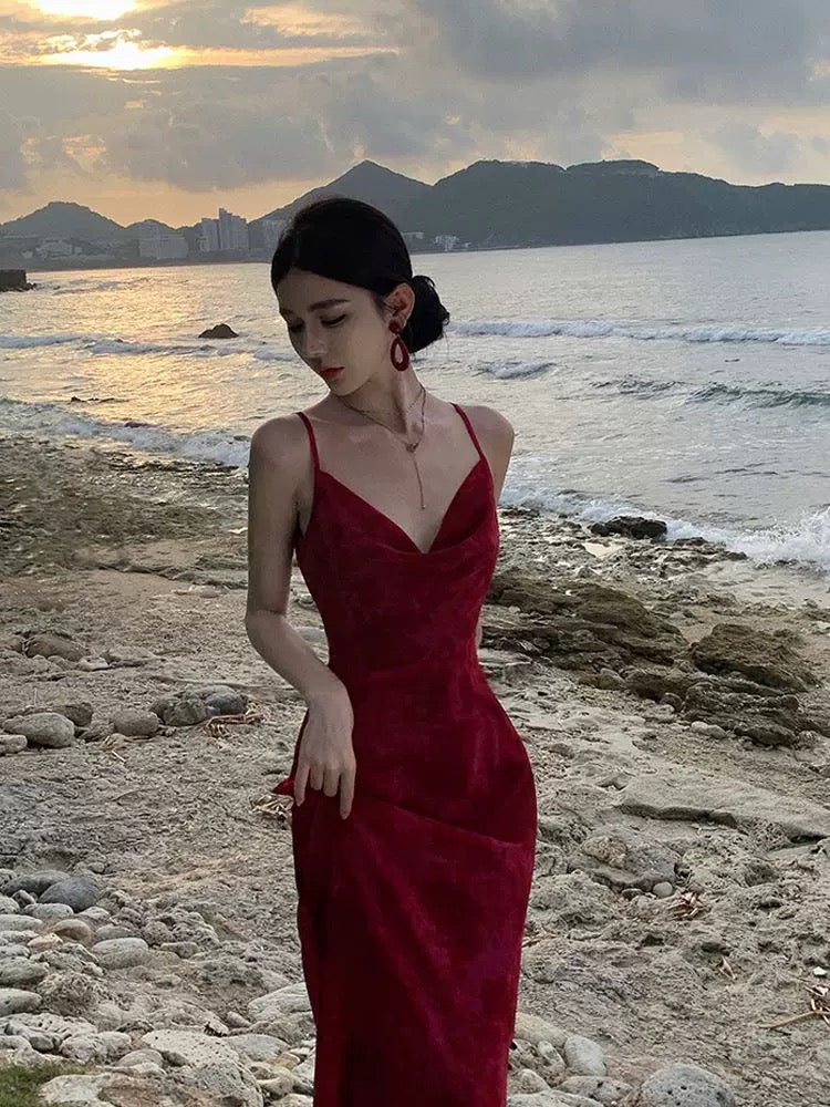 Superbe robe de soirée bordeaux à bretelles spaghetti et fourreau, tenue de bal, tenue d'anniversaire, C3618