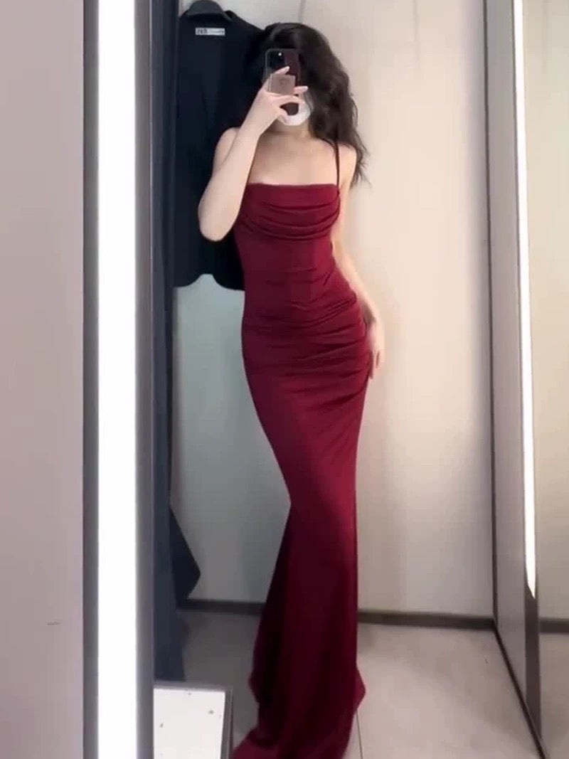 Superbe robe de soirée sirène à bretelles spaghetti bordeaux, robes de bal, tenues d'anniversaire C3624