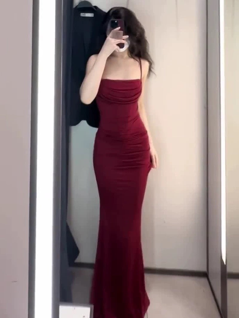 Superbe robe de soirée sirène à bretelles spaghetti bordeaux, robes de bal, tenues d'anniversaire C3624