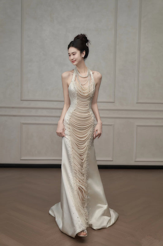 Chic Mermaid Halter Sleeveless White Satin Wedding Dresses With Pearls C3741