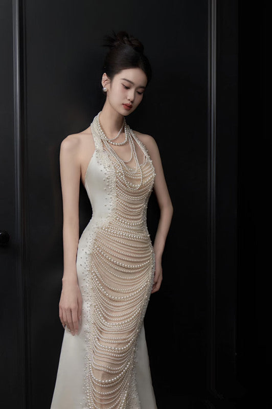 Chic Mermaid Halter Sleeveless White Satin Wedding Dresses With Pearls C3741