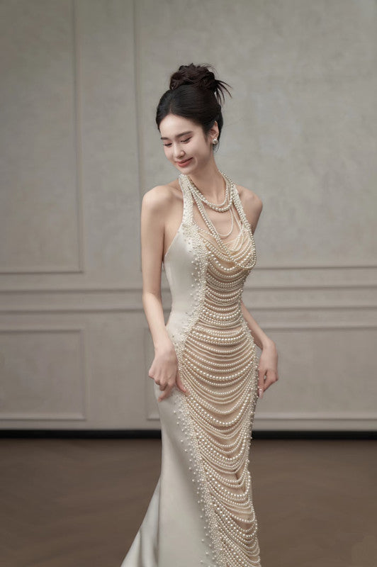 Chic Mermaid Halter Sleeveless White Satin Wedding Dresses With Pearls C3741