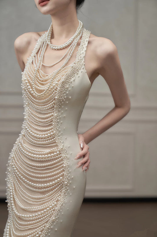 Chic Mermaid Halter Sleeveless White Satin Wedding Dresses With Pearls C3741