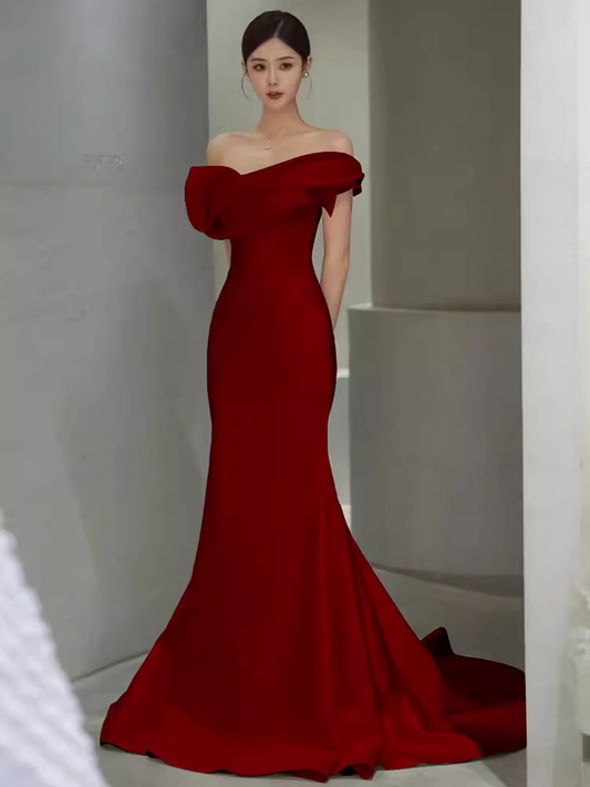 Robe de bal longue en satin bordeaux, sexy, épaules dénudées, sirène, C37
