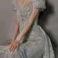 Robe de mariée longue sirène intemporelle à épaules dénudées en tulle blanc et sequins C3812