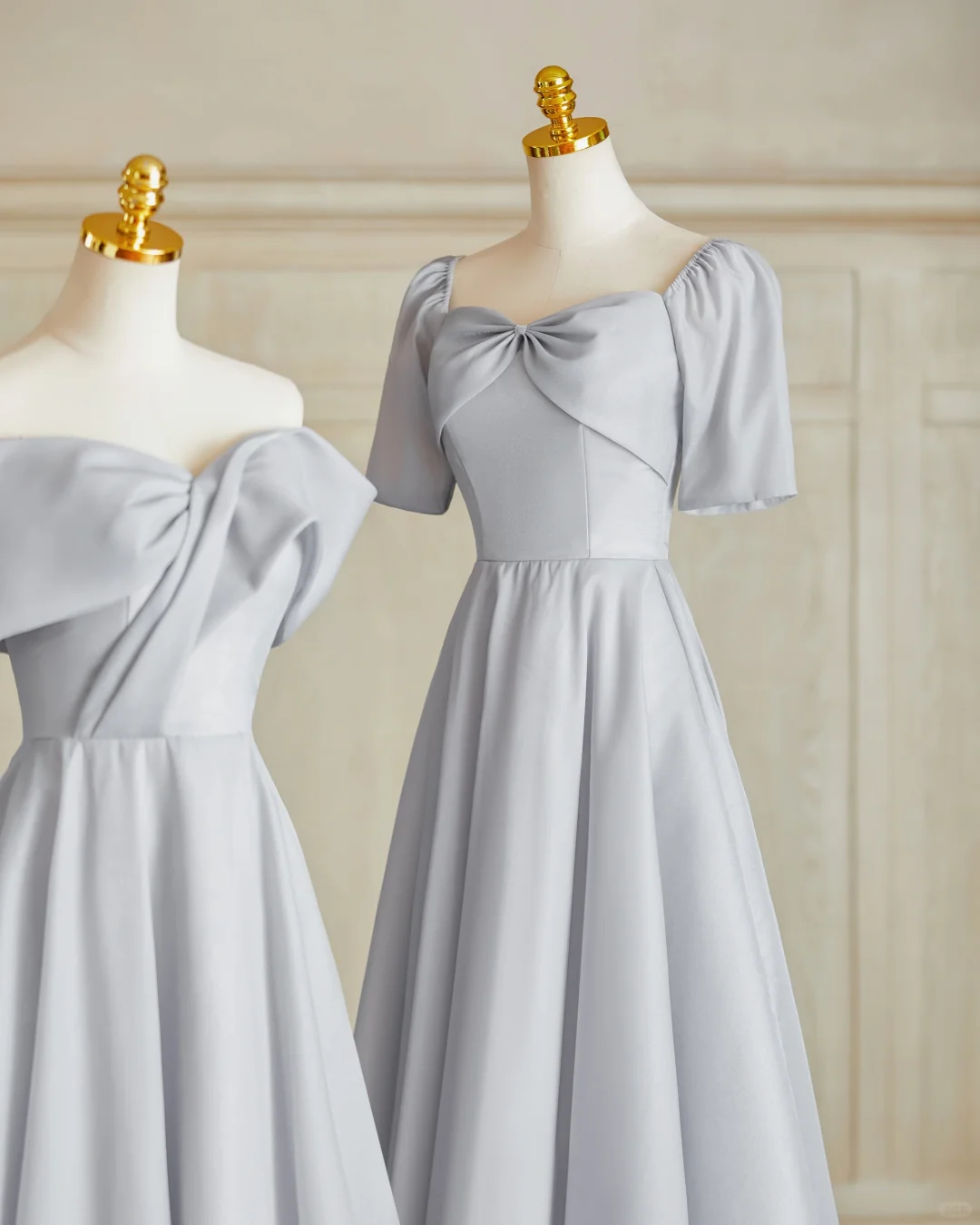 Robe de demoiselle d'honneur longue en satin gris argenté, coupe trapèze élégante, C3821