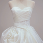 Robe de mariée longue plissée en satin blanc, coupe trapèze, sans bretelles, de rêve, C3829
