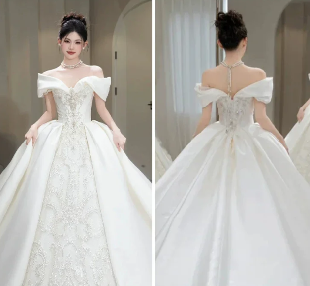 Robe de mariée longue en satin et dentelle, style bal intemporel, épaules dénudées, C3870