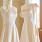 Robe de demoiselle d'honneur longue en satin coupe trapèze couleur champagne Calssy C3888