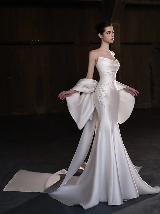 Elegant Mermaid Strapless Satin Applique Long Wedding Dresses C3925