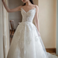 Robe de mariée longue en tulle et dentelle, bretelles spaghetti, effet rêveur, C3950